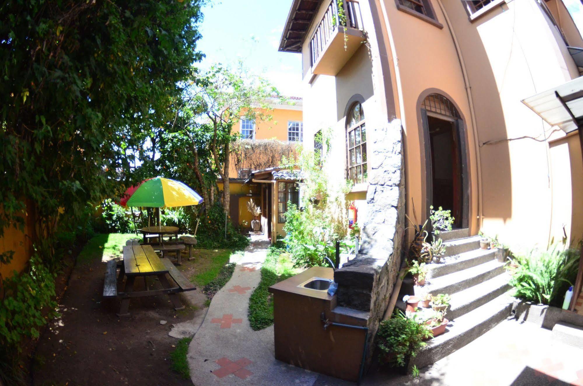 Arupo Bed And Breakfast Quito Eksteriør billede